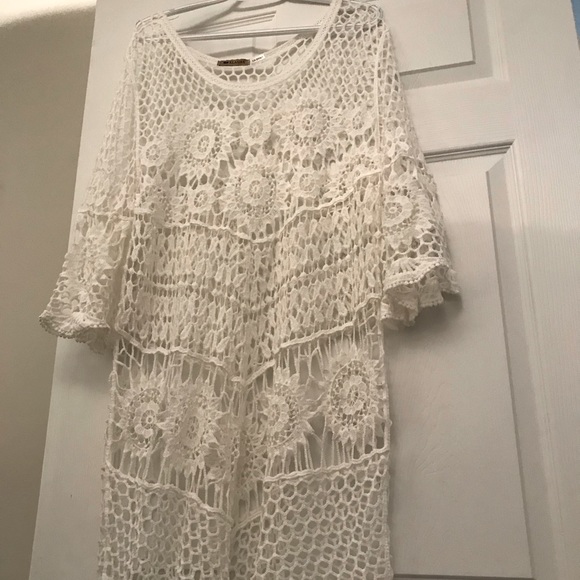 Crochet Cover up - Picture 3 of 9